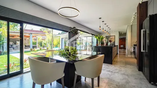 Sobrado com 5 Quartos à venda, 480m² no Recanto Impla, Carapicuíba