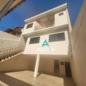 Sobrado com 3 Quartos para alugar, 302m² no Parque das Nações, Santo André