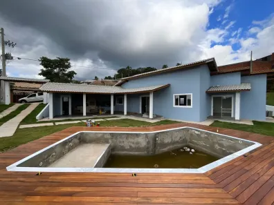 Fazenda/Sítio com 3 Quartos à venda, 1000m² no Dona Catarina, Mairinque