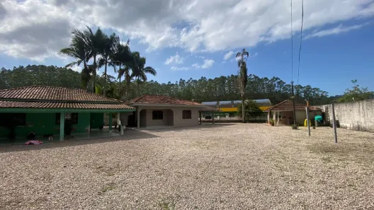Casa com 4 Quartos à venda, 906m² no Bateas, Brusque