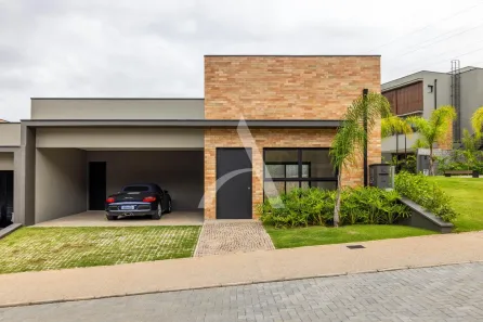 Casa de Condomínio com 2 Quartos à venda, 166m² no Ville Sainte Hélène, Campinas