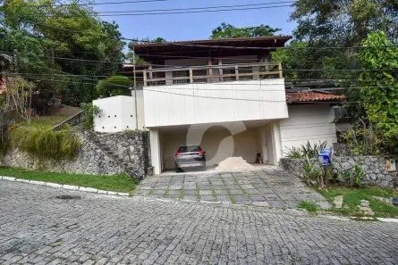 Casa com 4 Quartos à venda, 340m² no Vila Progresso, Niterói