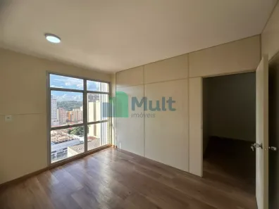 Ponto Comercial com 3 Quartos para alugar, 50m² no Centro, Ribeirão Preto