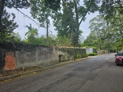 Lote/Terreno à venda, 1750m² no Chácaras São José, São José dos Campos