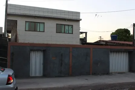 Casa com 7 Quartos para alugar, 120m² no Bongi, Recife