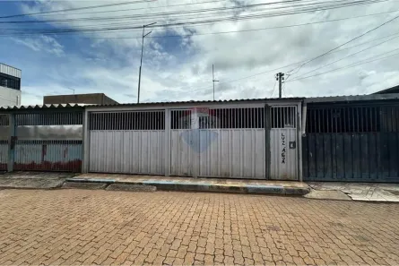 Casa com 3 Quartos à venda, 121m² no Samambaia Norte, Brasília