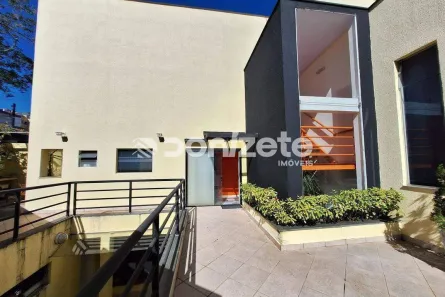 Imóvel Comercial com 4 Quartos à venda, 302m² no Vila Scarpelli, Santo André