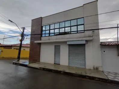 Prédio Comercial com 3 Quartos para alugar, 180m² no Vinhais, São Luís