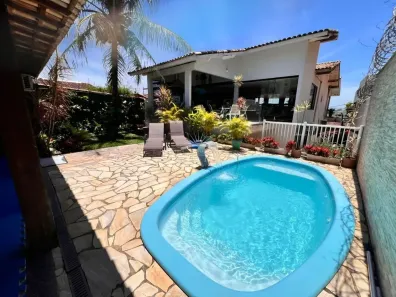 Casa com 5 Quartos à venda, 454m² no Riviera Fluminense, Macaé