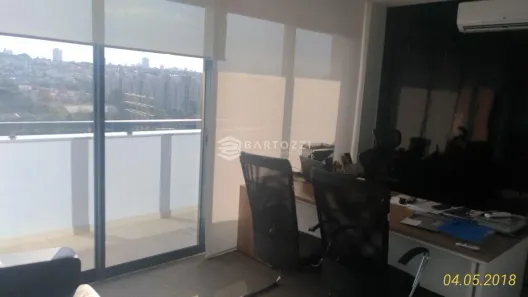 Sala Comercial à venda, 108m² no Cerâmica, São Caetano do Sul