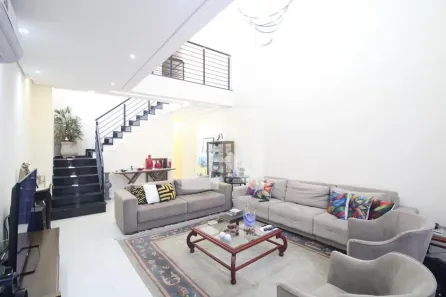 Casa com 6 Quartos à venda, 280m² no Interlagos, São Paulo