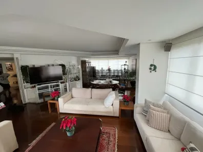 Apartamento com 4 Quartos à venda, 198m² no Vila Suzana, São Paulo