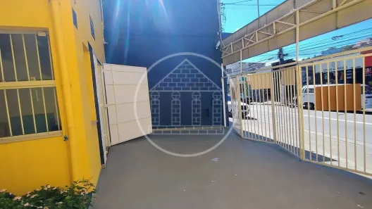 Prédio Comercial para alugar, 500m² no Parelheiros, São Paulo