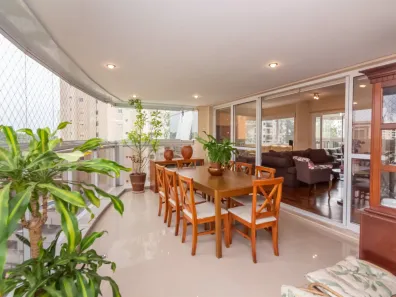 Apartamento com 4 Quartos à venda, 244m² no Vila Suzana, São Paulo