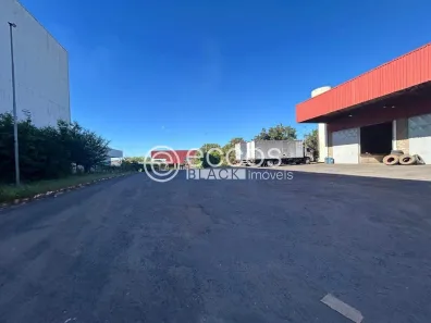 Galpão/Depósito/Armazém à venda, 2124m² no Distrito Industrial, Uberlândia