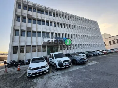 Prédio Comercial para alugar, 7000m² no Jurubatuba, São Paulo