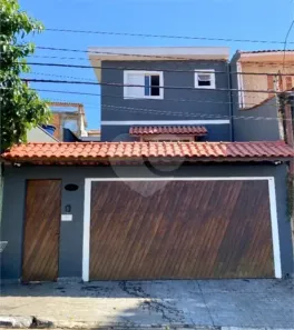 Sobrado com 3 Quartos à venda, 140m² no Vila do Castelo, São Paulo