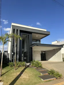 Casa de Condomínio com 4 Quartos à venda, 218m² no Jardins Capri, Senador Canedo