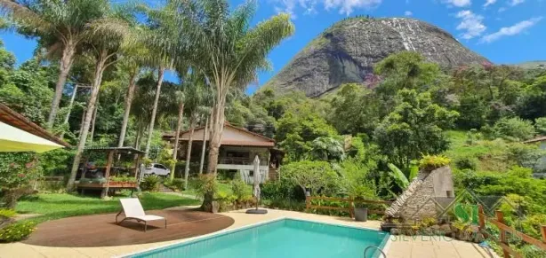 Casa com 3 Quartos à venda, 700m² no Araras, Petrópolis