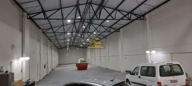 Galpão/Depósito/Armazém à venda, 912m² no Ramos, Rio de Janeiro