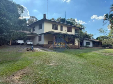 Fazenda/Sítio com 6 Quartos à venda, 453m² no Sítio Santa Terezinha, Salto