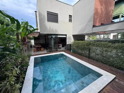 Casa de Condomínio com 3 Quartos à venda, 170m² no Camburi, São Sebastião