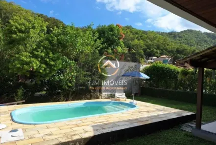 Casa de Condomínio com 3 Quartos à venda, 230m² no Serra Grande, Niterói