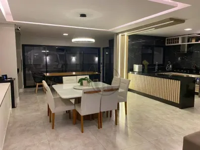 Casa de Condomínio com 3 Quartos à venda, 220m² no Iporanga, Sorocaba