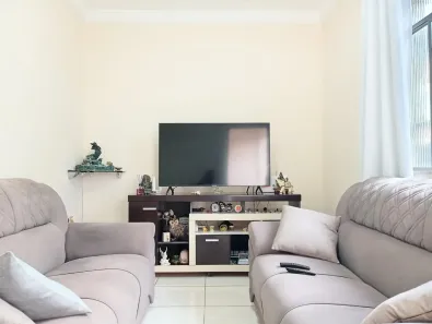 Casa com 3 Quartos à venda, 350m² no Grama, Juiz de Fora