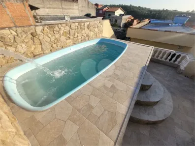 Sobrado com 4 Quartos à venda, 180m² no Laranjeiras, Caieiras