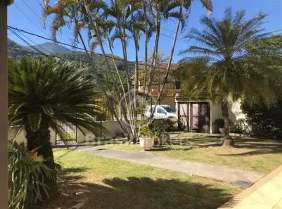 Casa de Condomínio com 6 Quartos à venda, 765m² no Anil, Rio de Janeiro