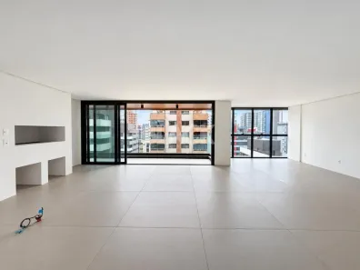 Apartamento com 3 Quartos à venda, 165m² no Torres, Torres