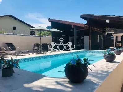 Casa com 5 Quartos à venda, 180m² no Jardim Casa Branca, Caraguatatuba