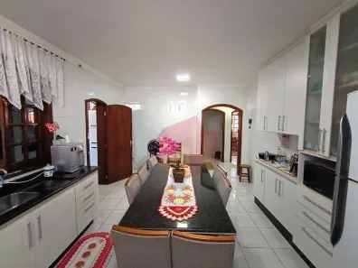 Sobrado com 2 Quartos à venda, 298m² no Jardim Esmeralda, Santa Bárbara D'Oeste