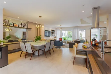 Casa de Condomínio com 3 Quartos à venda, 292m² no Sarandi, Porto Alegre