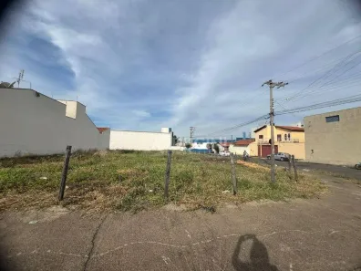 Lote/Terreno à venda, 283m² no Jardim São Paulo, Rio Claro