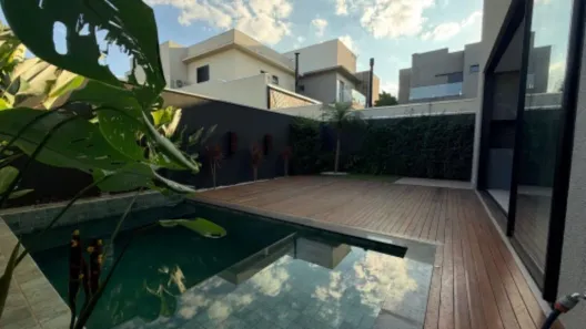 Casa de Condomínio com 4 Quartos à venda, 236m² no Ideal, Londrina