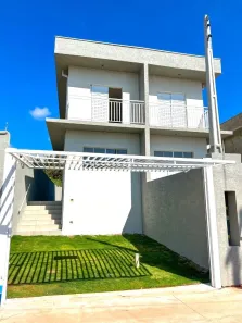Casa com 2 Quartos à venda, 69m² no Vila Santa Helena, Atibaia