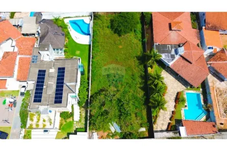 Lote/Terreno à venda, 1000m² no Candelária, Natal