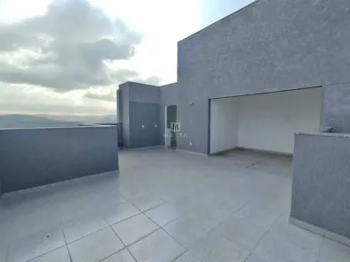 Cobertura com 2 Quartos para alugar, 110m² no Lago Azul - 1ª Seção, Ibirité
