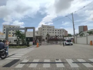 Apartamento com 2 Quartos para alugar, 40m² no Pajuçara, Natal