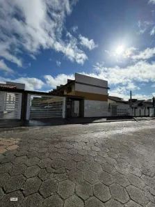 Casa com 3 Quartos para alugar, 97m² no Argentina, Criciúma