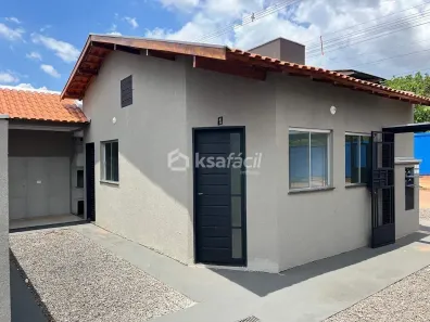Casa de Condomínio com 2 Quartos à venda, 45m² no Jardim Colúmbia, Campo Grande