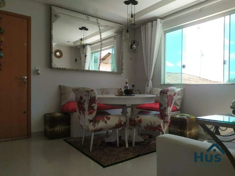 Apartamento com 3 quartos — Santa Mônica, Belo Horizonte