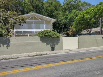 Casa com 3 Quartos à venda, 135m² no Lagoa da Conceição, Florianópolis