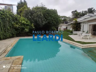 Casa com 4 Quartos à venda, 650m² no Jardim Luzitânia, São Paulo