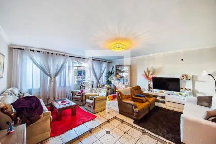 Casa com 3 Quartos à venda, 303m² no Bortolândia, São Paulo