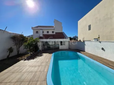 Casa com 4 Quartos à venda, 284m² no Coqueiros, Florianópolis