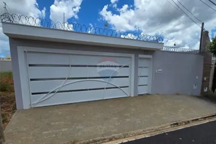 Casa com 3 Quartos à venda, 198m² no Jardim Piratininga II, Franca