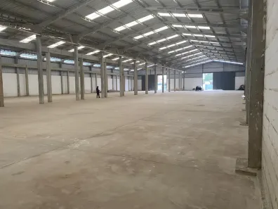 Galpão/Depósito/Armazém com 4 Quartos para alugar, 1300m² no Lagomar, Macaé